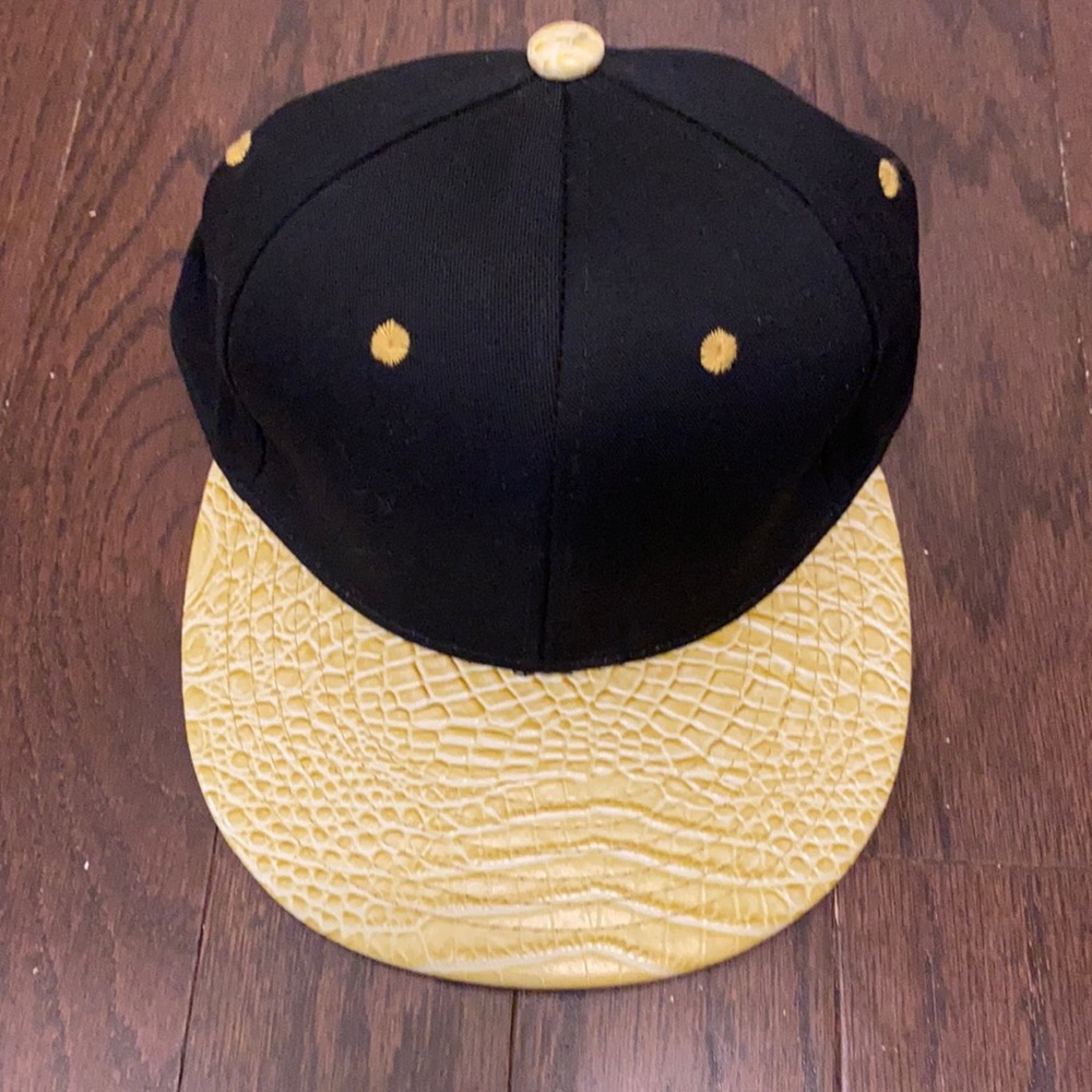 Faux croc hat